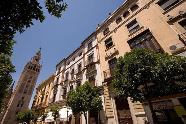 Cathedral Apartment Welcome Wheelchairs 6 Pax Seville Exterior photo