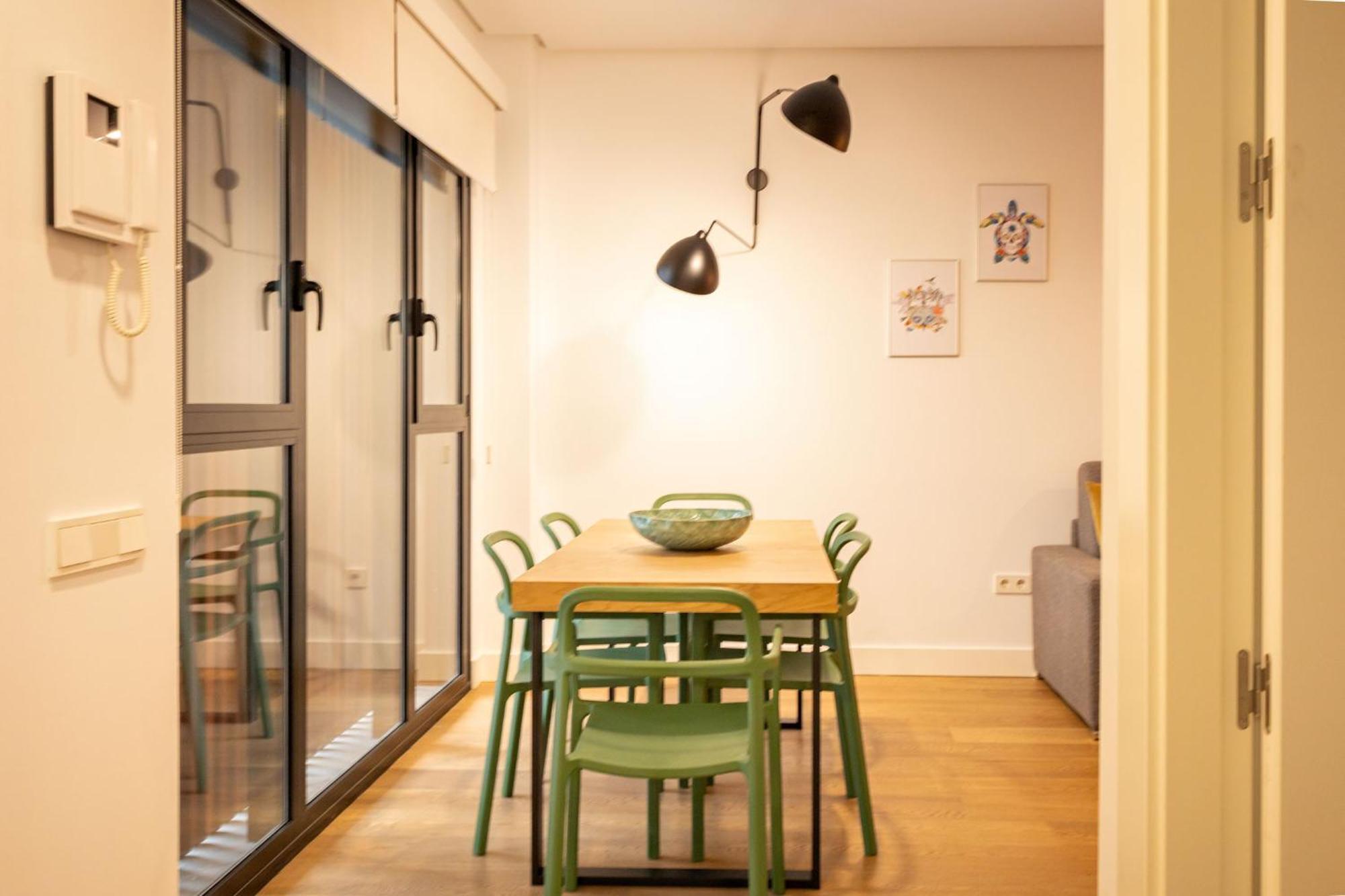Cathedral Apartment Welcome Wheelchairs 6 Pax Seville Exterior photo